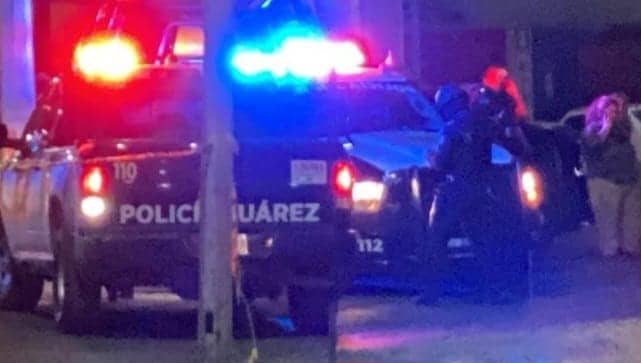 El cadáver de un hombre con diversos impactos de bala, fue encontrado la madrugada de ayer en la Colonia Monteverde, a unos metros de un arroyo, en el municipio de Benito Juárez.