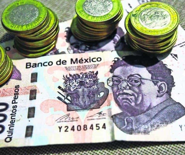 Superpeso se fortalece tras decisión de Banxico en su tasa