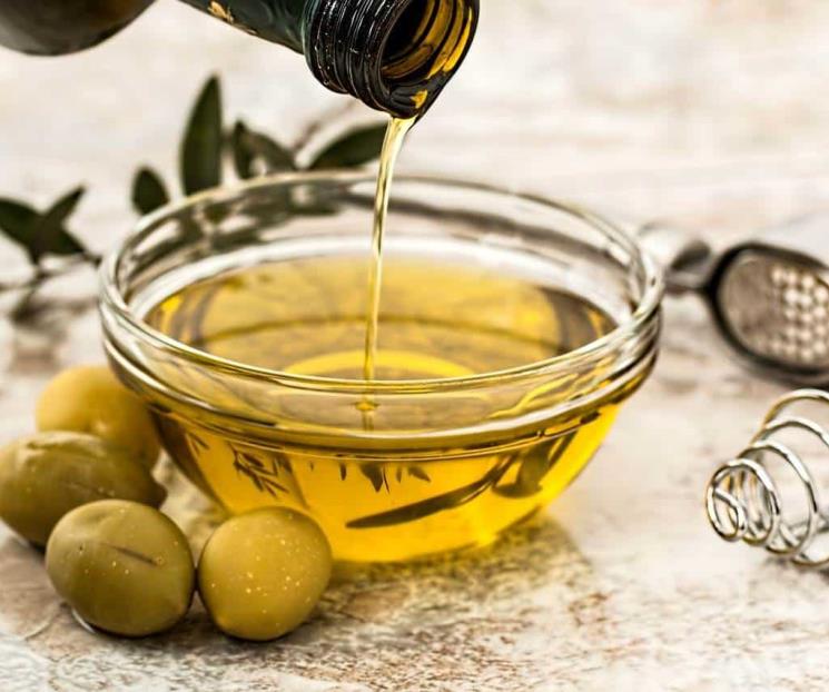 ¿Cómo usar el aceite de oliva para atenuar las arrugas?