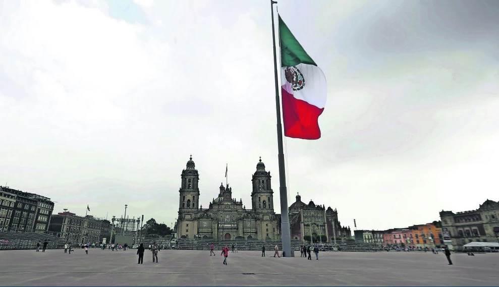 Economía mexicana liga ocho meses al alza en noviembre, estima Inegi