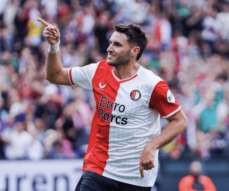 Lanzará Feyenoord un documental sobre Santiago Giménez en 2024