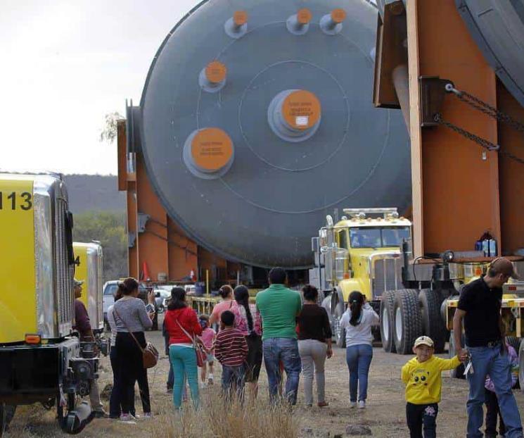 Gobierno federal expropia planta de hidrógeno en refinería de Tula