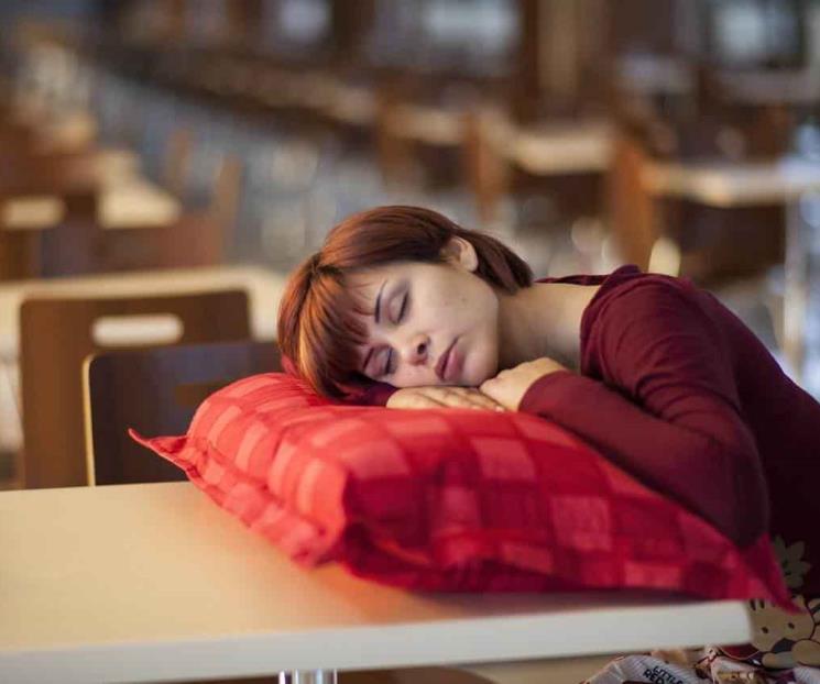 Esto dice un estudio sobre recuperar el sueño perdido