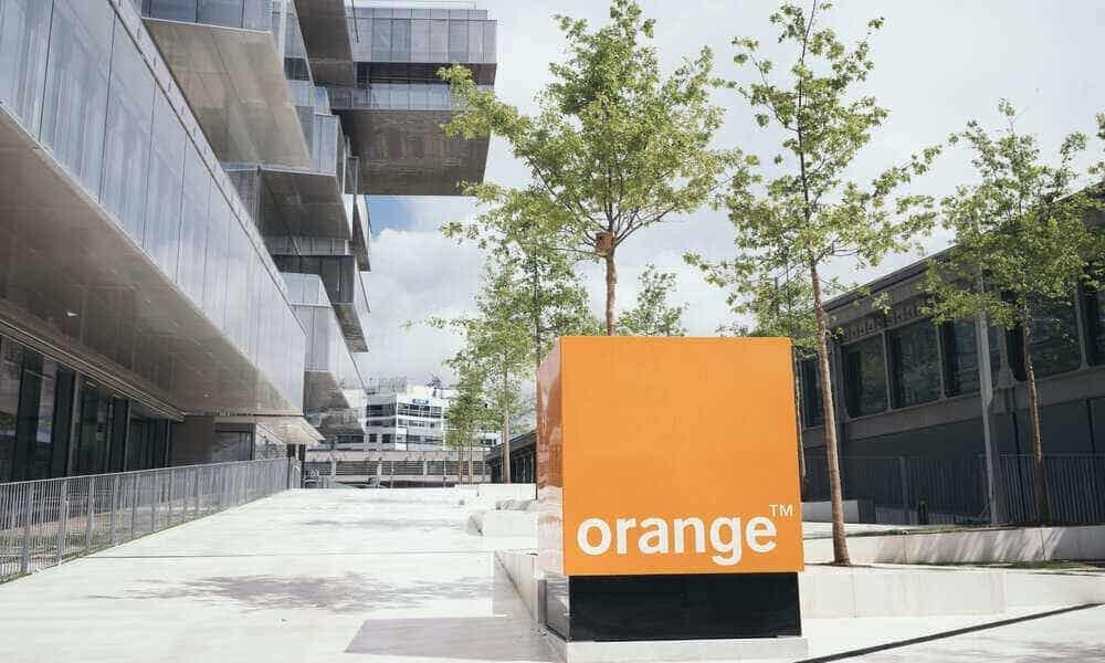 Orange sufre ciberataque y sus clientes sufren problemas de conexión