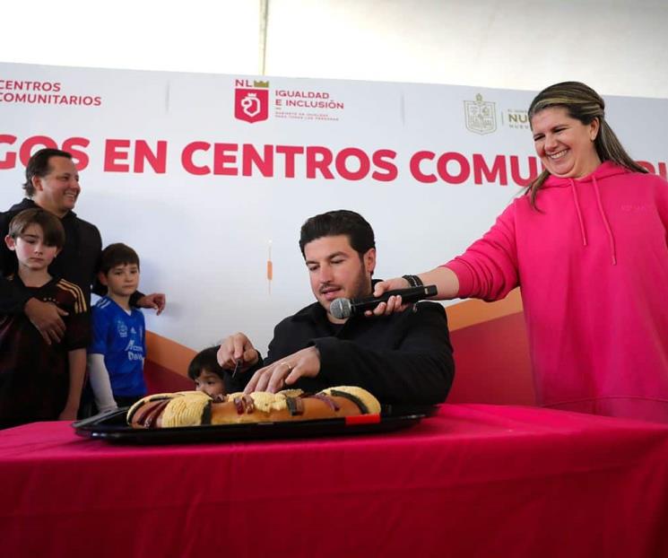 Comparte gobernador Rosca de Reyes con gente  de Sierra Ventana