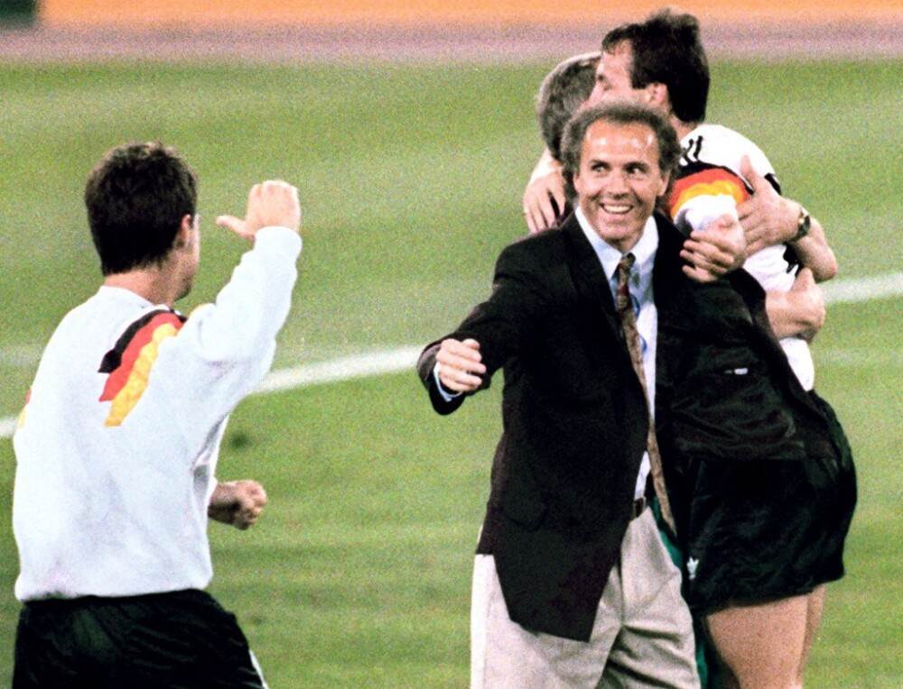 En 1990 Alemania lograba su tercer mundial. Y lo hizo con Franz Beckenbauer como técnico.