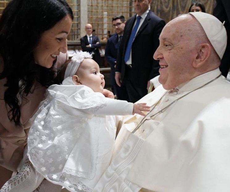 Pide Papa Francisco veto universal para el alquiler de vientres