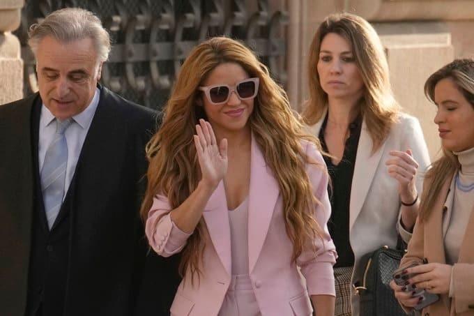 Arrestan al acosador de Shakira afuera de su casa en Miami