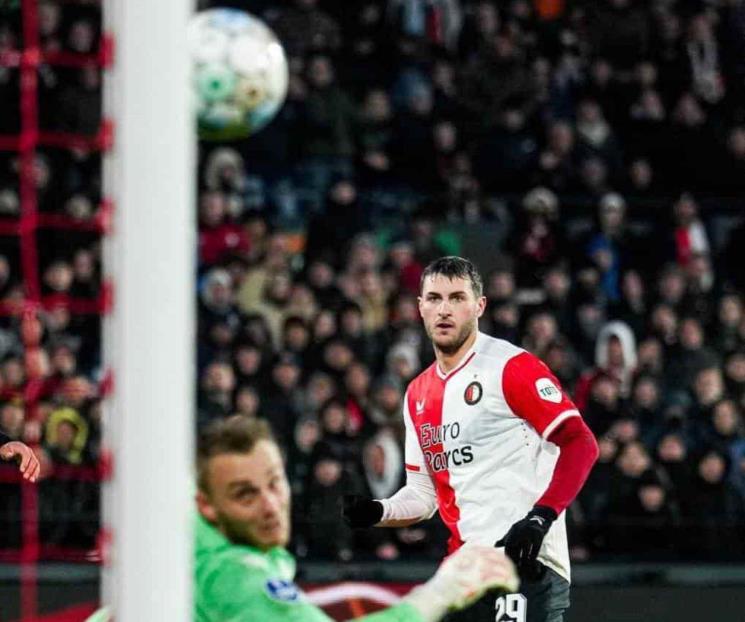 Santiago Giménez marca gol en el empate del Feyenoord