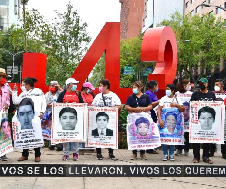Dan libertad condicional a 8 militares por caso Ayotzinapa