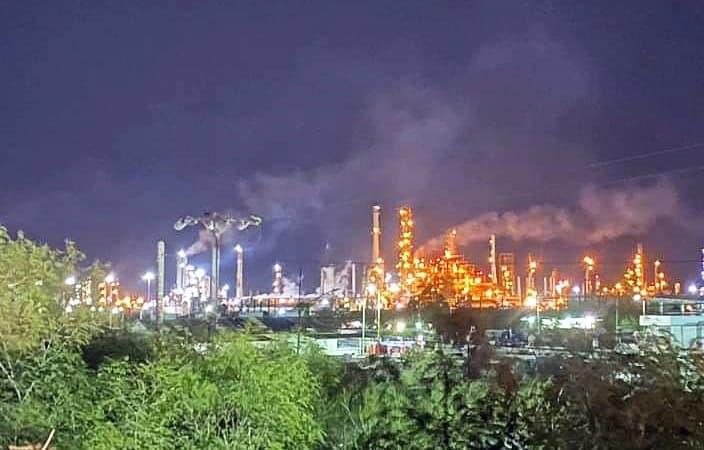 Aseguran vuelve a contaminar refinería de Cadereyta