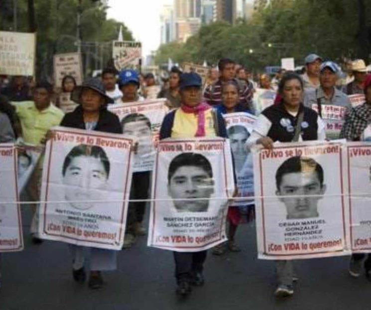 Salen de prisión los ocho militares del caso Ayotzinapa 