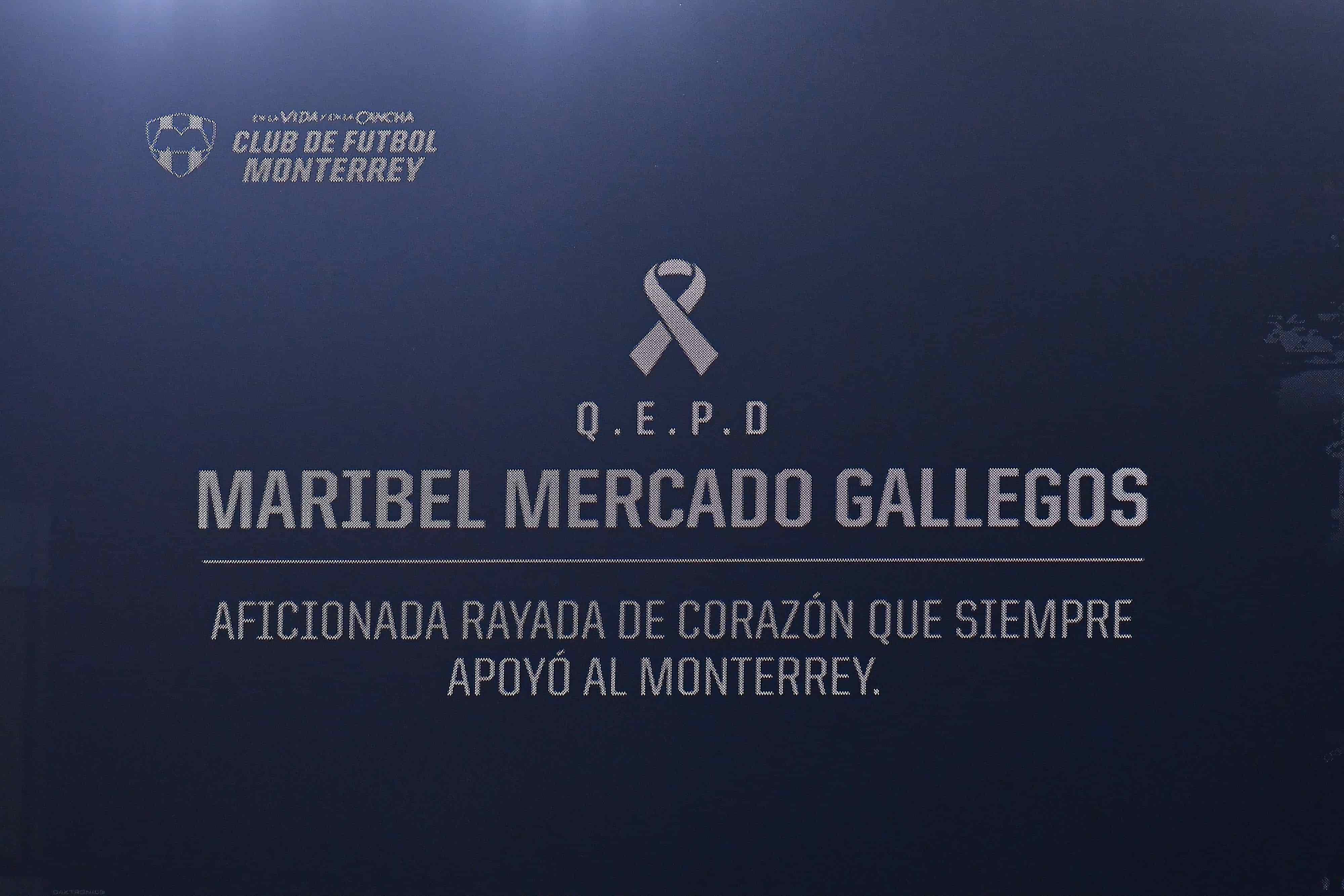 Homenaje a aficionada fallecida en Torreón.