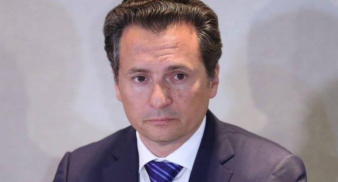 Admite Jueza suspensión provisional a ex director de Pemex