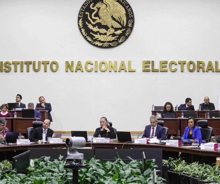 Urge Oposición al INE blindar proceso electoral
