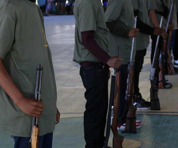Amenazan pobladores de Ayahualtempa con seguir armando a niños