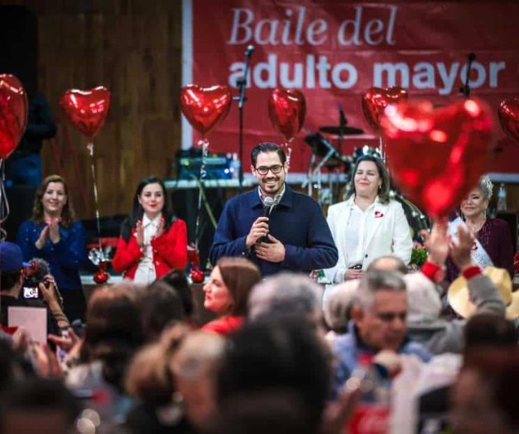 Festejan en Santiago Día de San Valentín