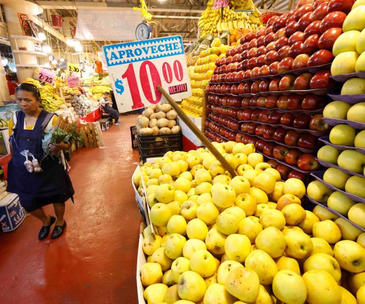 Inflación desacelera la marcha por baja en frutas y verduras