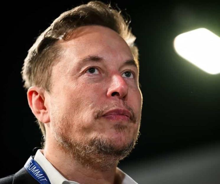 Musk interviene tras queja de panadería por cancelación de Tesla