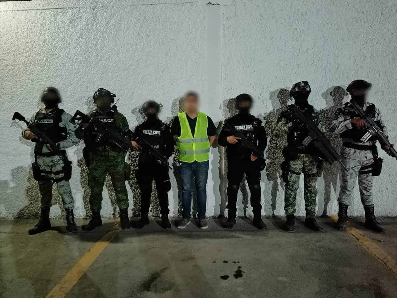 Un presunto líder del Cártel de Jalisco Nueva Generación (CJNG) en San Luis Potosí, fue detenido en el municipio de Benito Juárez.