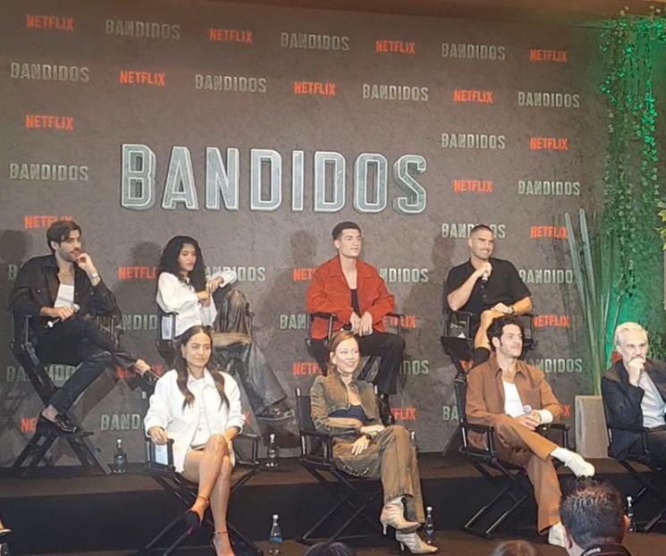Convive elenco de "Bandidos" con fans
