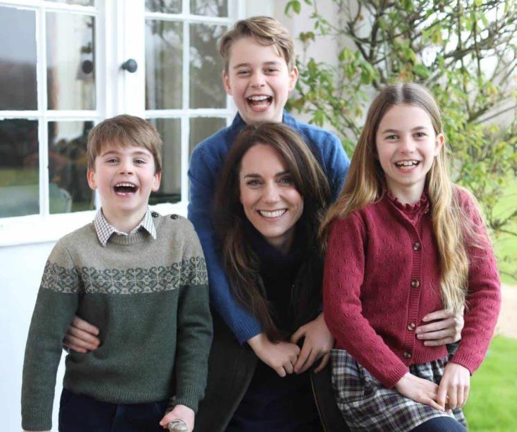 Hallan 16 errores de Photoshop en fotografía de Kate Middleton
