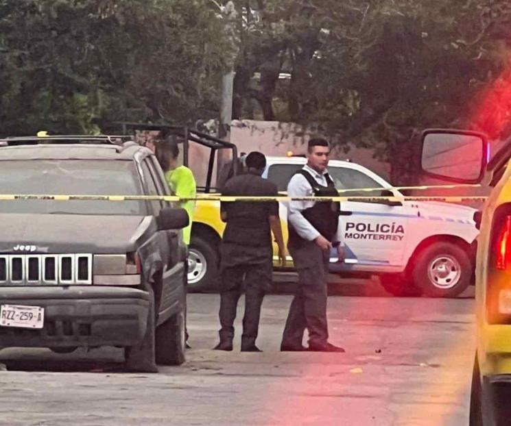 Atacan a hombre a balazos en el centro de Monterrey
