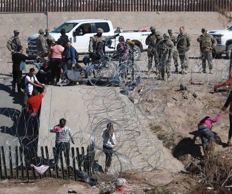 Extienden suspensión de ley que permite a Texas detener migrantes