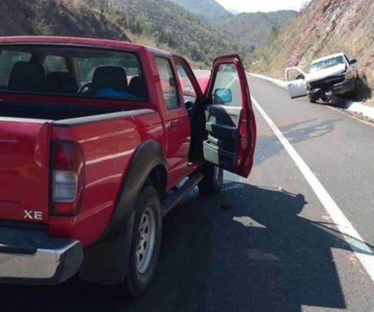 Balaceras en carreteras de Tierra Caliente dejan 11 heridos