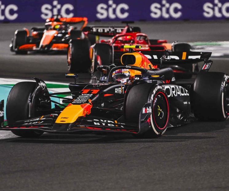 Checo está en la pole para seguir en Red Bull: Horner