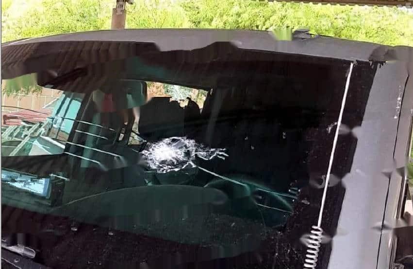 Atacan camioneta blindada en Aramberri
