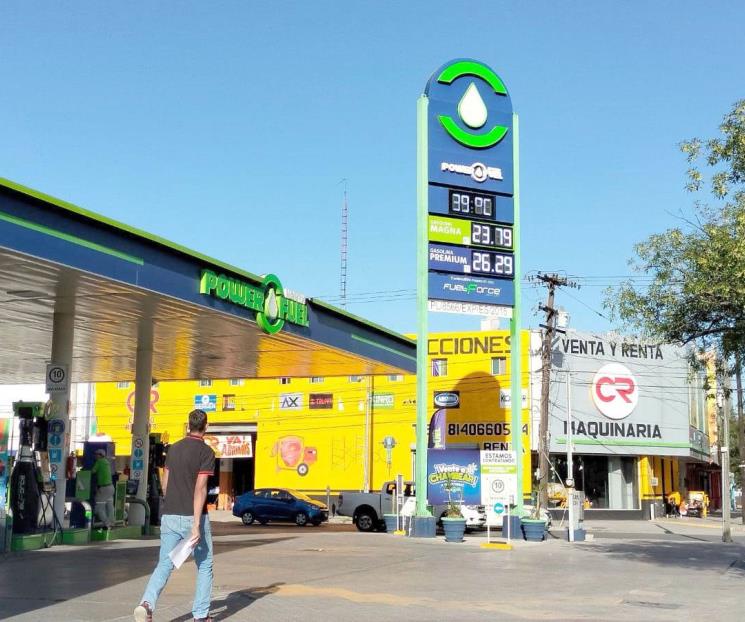 Supera los 26 pesos la gasolina Premium en Nuevo León