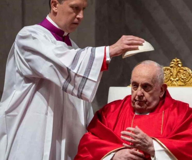 Preside Papa Francisco Vigilia de Pascua