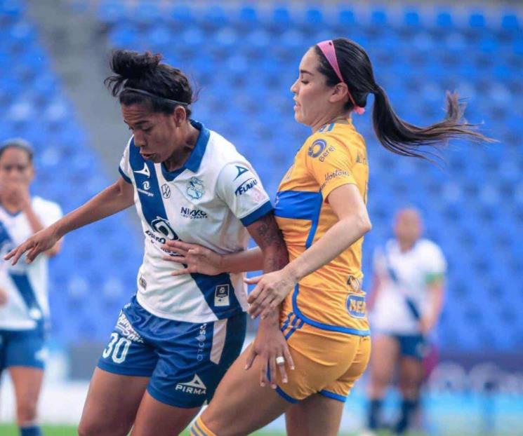Golea Tigres Femenil al Puebla y sigue de líder en el torneo