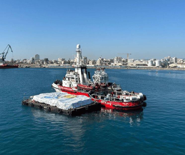 Abandonan barcos con ayuda humanitaria sin descargar en Gaza