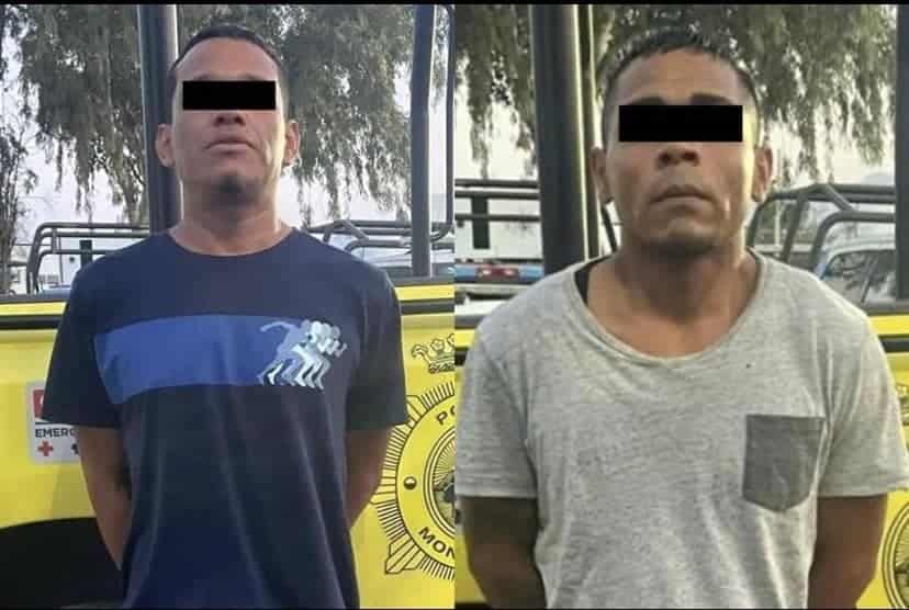 Dos hombres que presuntamente robaron limosnas de la Parroquia El Señor de la Misericordia, en Pueblo Serena, fueron capturados por policías de Monterrey.