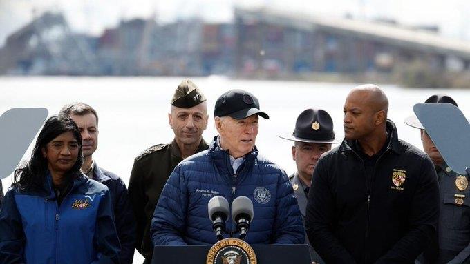 Recorre Biden puente colapsado de Baltimore