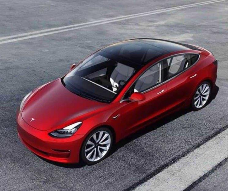 Revisará Profeco casi 4 mil autos Tesla para correcciones en México