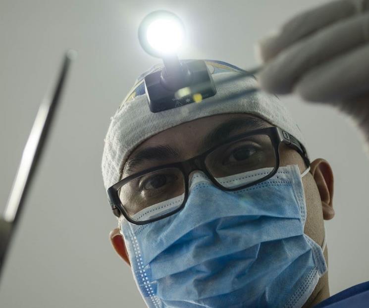 México cuenta con 2.5 médicos por cada mil habitantes: OCDE