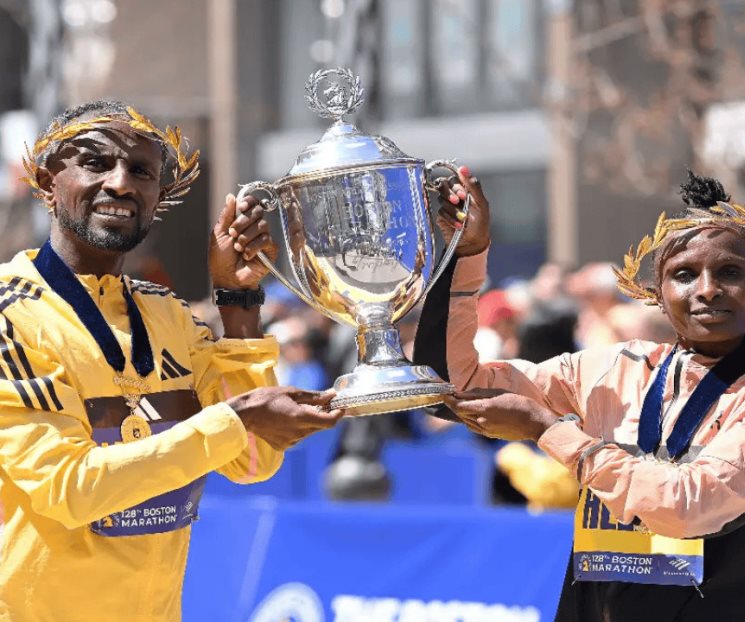 Dominan corredores africanos en el Maratón de Bostón