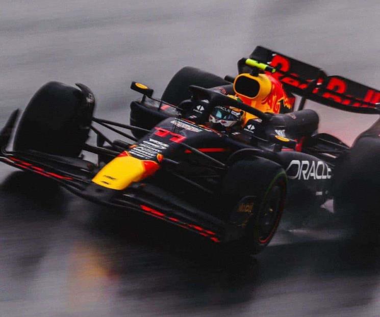 Queda Checo Pérez tercero en carrera corta del Gran Premio de China