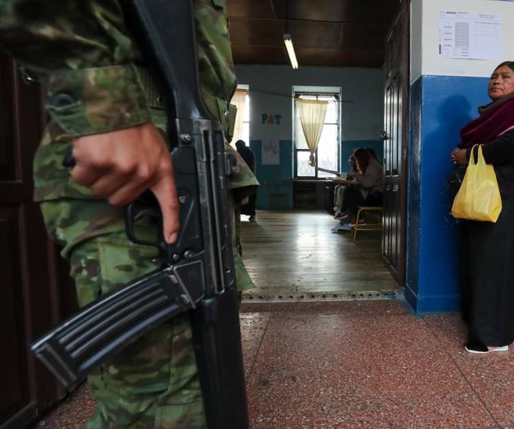 Votan ecuatorianos por endurecer la seguridad