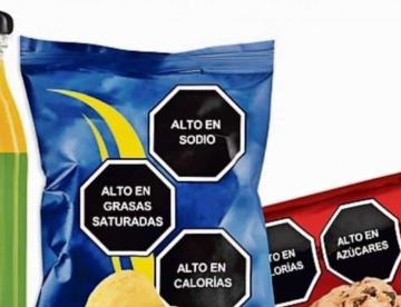 AMLO celebra decisión de la Corte sobre etiquetado de alimentos