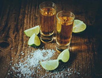 Profeco encuentra tequila reposado con hasta 100 mililitros menos