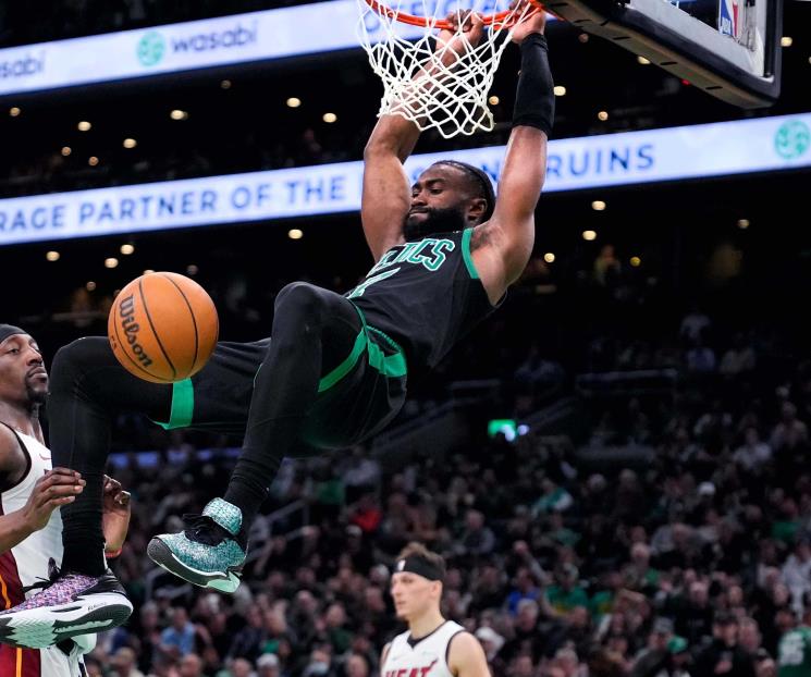 Celtics avanza en la NBA