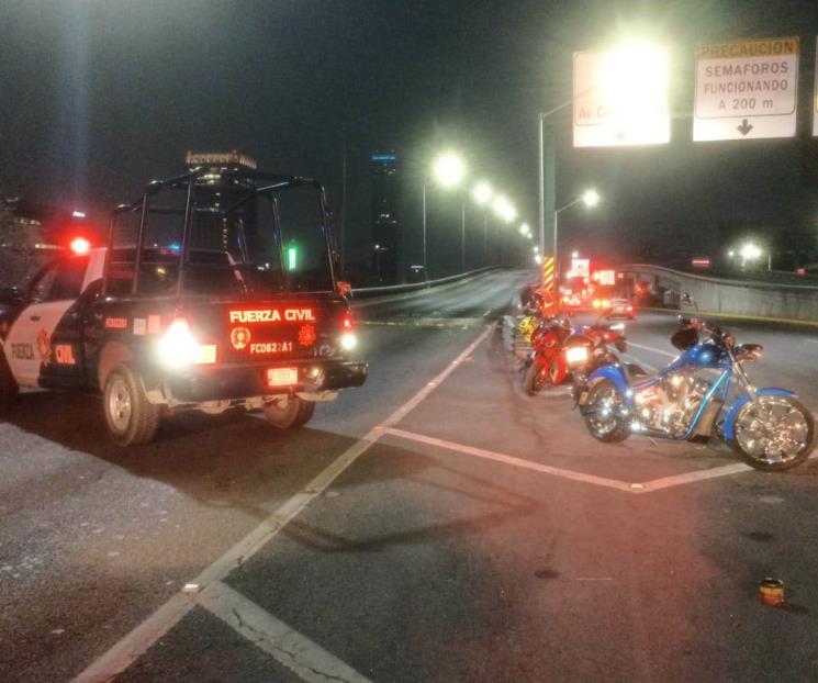 Muere motociclista tras estrellarse en Monterrey