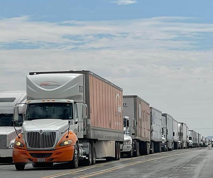 Texas suspende inspecciones mecánicas a transporte de carga