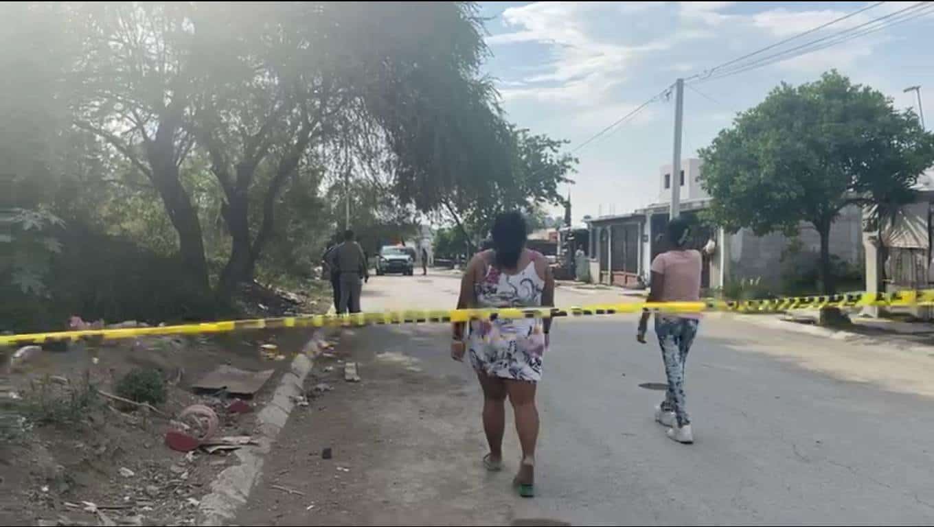 Un ama de casa fue asesinada y su hija termino gravemente herida, al ser atacadas a balazos, en el interior de una vivienda del municipio de Juárez.