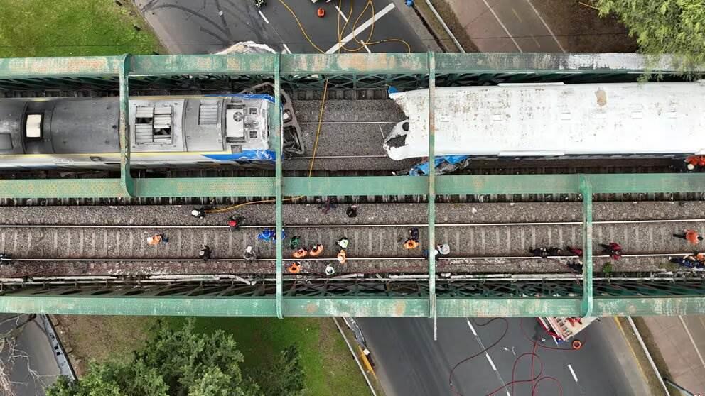 Deja choque de trenes 90 heridos en Buenos Aires