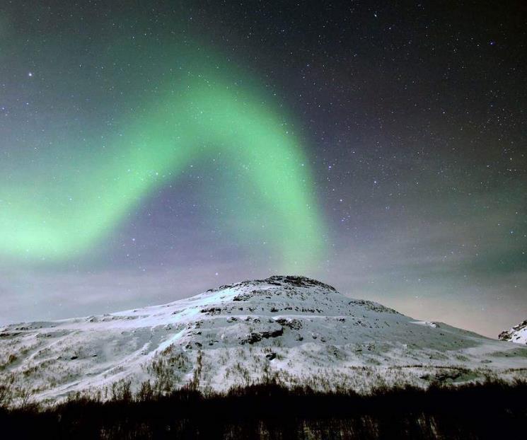 Tormenta solar extrema deja auroras boreales en el mundo